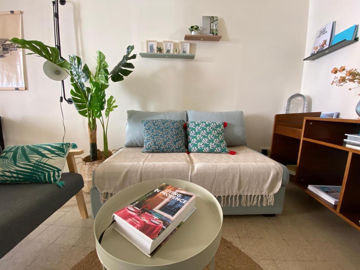 Flat In The Historical City Center La Ciotat Bagian luar foto
